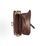 DIOR Saddle stirrup D-shaped pendant adjustable and detachable shoulder strap saddle bag, single-shoulder crossbody handbag, women\'s bull blood color