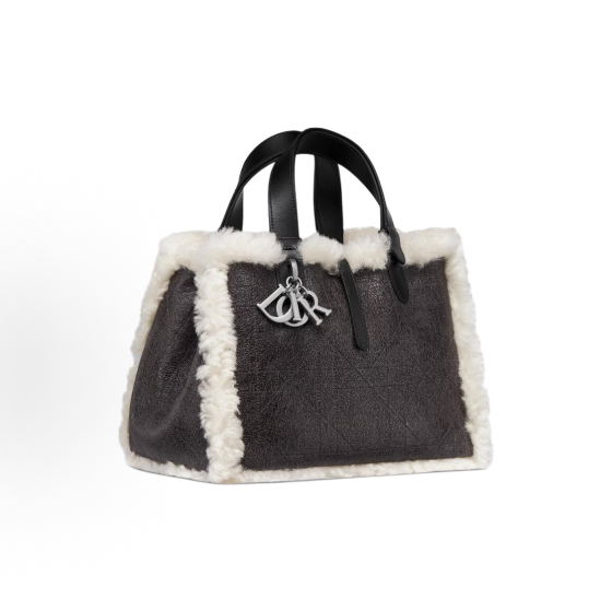 DIOR ToujoursDioralps Macrocannage stitched metal pendant single-shoulder handbag, medium size for women, anthracite grey