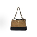 CHANEL 26S/ 25A single-shoulder handbag, small size