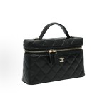 CHANEL 25C gold buckle diamond-shaped leather chain, brand logo, zipper opening and closing, single-shoulder crossbody handbag, black