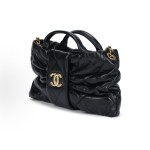 CHANEL 25K brand Logo bow bag, vintage gold chain handbag made of sheepskin, mini black