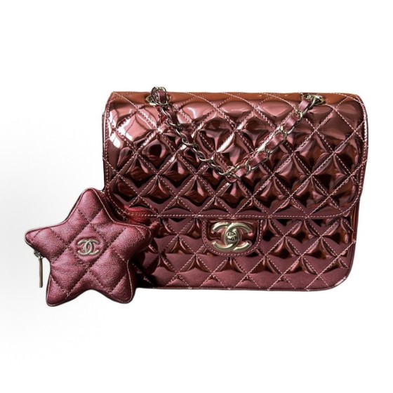 CHANEL 24C Early Spring Resort Collection: Shiny star-shaped diamond-shaped leather chain-like coin purse, backpack and backpack in three colors