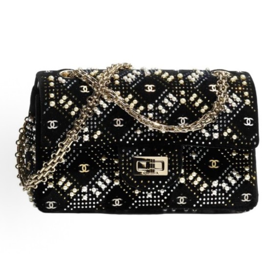 CHANEL velvet crystal pearl Double C Logo metal lid single-shoulder crossbody bag mini black