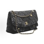 CHANEL Maxi 25K Double C Logo diamond-patterned leather chain-through denim material, gold hardware lid bag, single shoulder bag, women\'s style, black