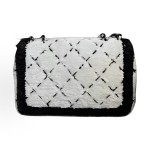 CHANEL 24P Spring/Summer CF chainwear, leather chainwear, single-shoulder crossbody woven tweed handbag, small size for women, black and white
