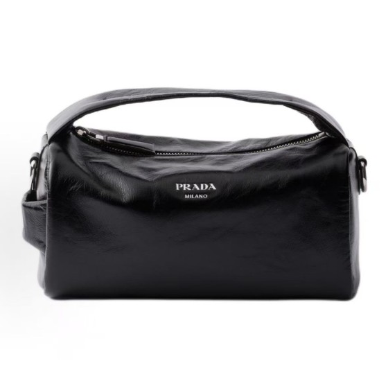 PRADA men\'s black handbag, featuring fashionable, trendy and exquisite craftsmanship