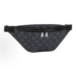 LOUIS VUITTON Discovery monogram pattern single-shoulder crossbody bag, small black waist bag